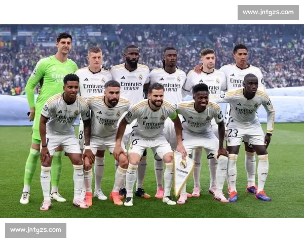 格洛赫远射制胜当选世俱杯最佳 红牛 2-1 帕丘卡